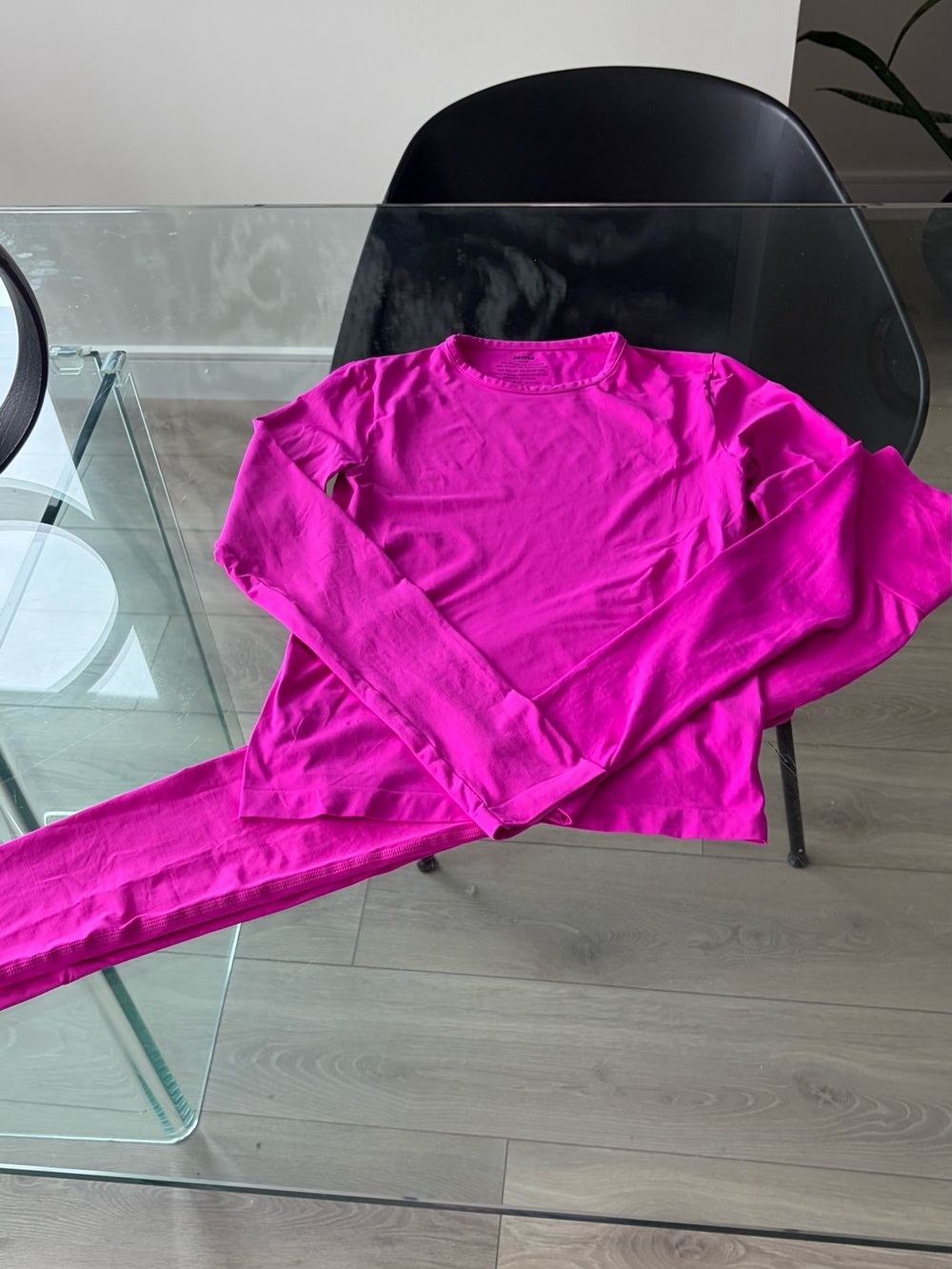 Skims Bright Fuchsia Long Sleeve Top